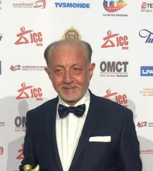 الممثل المصري عبدالعزيز مخيون